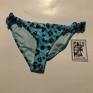 NWOT California Sunshine ruffled hem blue leopard Print bikini bottom size M
